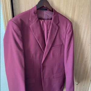 Burgundy suit 46L